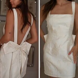 YLLW Cream Backless Dress with Bow Bridal Bride